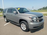 Used 2017 Chevrolet Suburban LT image 2