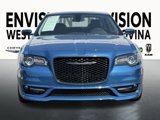 Used 2023 Chrysler 300 Touring L w/ Comfort Group image 4