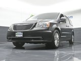 Used 2015 Chrysler Town & Country Touring-L w/ Driver Convenience Group image 5