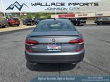 Certified 2022 Volkswagen Passat 2.0T R-Line image 5