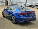Used 2021 Kia Forte EX image 3