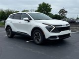 Used 2024 Kia Sportage LX image 2