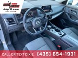 Used 2023 Nissan Rogue SV image 5
