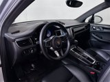 Certified 2018 Porsche Macan image 4