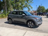 Used 2023 Hyundai Venue SEL image 2