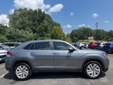 Used 2020 Volkswagen Atlas Cross Sport SE w/ Panoramic Sunroof Package image 2