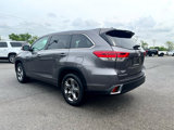Used 2018 Toyota Highlander Limited Platinum image 4