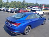 Used 2023 Hyundai Elantra SEL w/ Convenience Package image 3