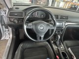 Used 2015 Volkswagen Passat TDI SEL Premium image 4