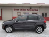 Used 2016 Volkswagen Tiguan SE image 2