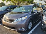 Used 2013 Toyota Sienna XLE image 3