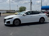 Used 2023 Nissan Altima 2.5 SV image 3