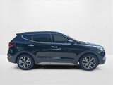 Used 2017 Hyundai Santa Fe Sport image 4