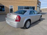 Used 2010 Chrysler 300 Touring image 6
