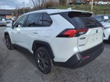 Used 2022 Toyota RAV4 XLE Premium image 4