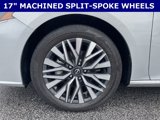 Used 2024 Nissan Altima 2.5 SV image 4