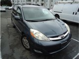 Used 2010 Toyota Sienna XLE Limited image 4