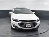 Used 2024 Chevrolet Malibu LT image 2