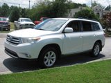 Used 2011 Toyota Highlander SE image 3