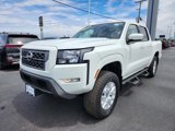 Used 2022 Nissan Frontier SV image 3