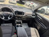 Used 2023 GMC Terrain SLE w/ Driver Convenience Package image 4