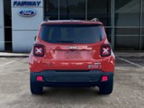 Used 2015 Jeep Renegade Latitude w/ Popular Equipment Group image 5