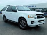 Used 2015 Ford Expedition XLT image 2
