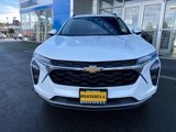 New 2025 Chevrolet Trax LT w/ Driver Confidence Package image 2