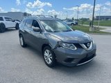 Used 2014 Nissan Rogue SV image 3