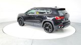 Used 2023 Volkswagen Taos SE w/ Panoramic Sunroof Package image 4