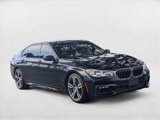 Used 2018 BMW 750i image 3