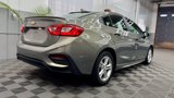 Used 2017 Chevrolet Cruze LT w/ Convenience Package image 5