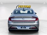 Used 2022 Hyundai Sonata SE w/ Cargo Package image 5