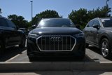 Used 2024 Audi Q3 2.0T Premium w/ Convenience Package image 3