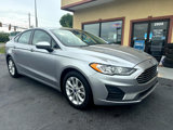 Used 2020 Ford Fusion SE image 2