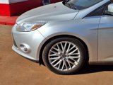 Used 2012 Ford Focus SEL image 2