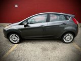 Used 2016 Ford Fiesta Titanium image 2