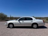 Used 2003 Lincoln Town Car Executive image 4