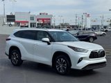 Certified 2020 Toyota Highlander XLE image 3