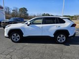 Used 2022 Toyota RAV4 XLE image 4