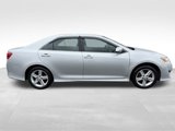Used 2013 Toyota Camry SE image 5