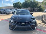 Used 2020 Toyota Camry SE image 2