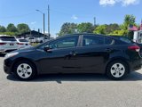Used 2017 Kia Forte LX image 4