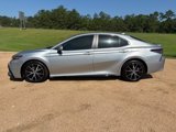 Used 2022 Toyota Camry SE image 5