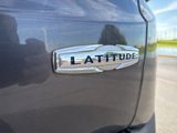 Used 2019 Jeep Renegade Latitude w/ Cold Weather Group image 4