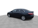 Used 2016 Toyota Camry LE image 6