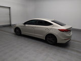 Used 2017 Hyundai Elantra SE image 3