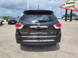 Used 2015 Nissan Pathfinder SV image 3
