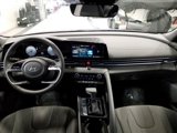 New 2025 Hyundai Elantra SEL image 3