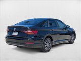 Used 2019 Volkswagen Jetta SE w/ Cold Weather Package image 5